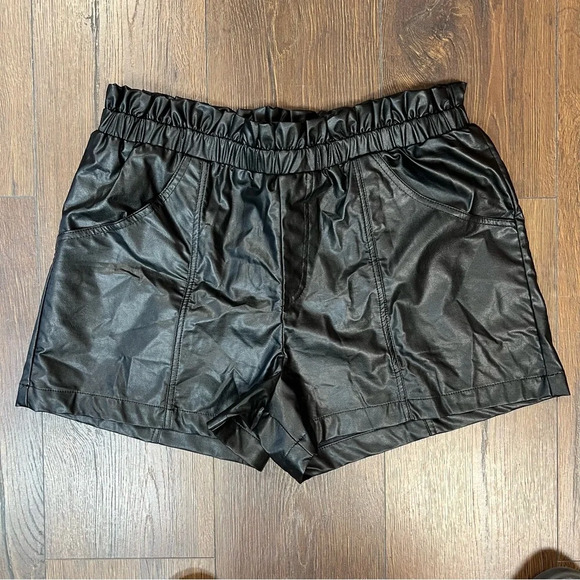 Cozy Co. by cozy casual date night downtown shorts SZ XL - Picture 3 of 7